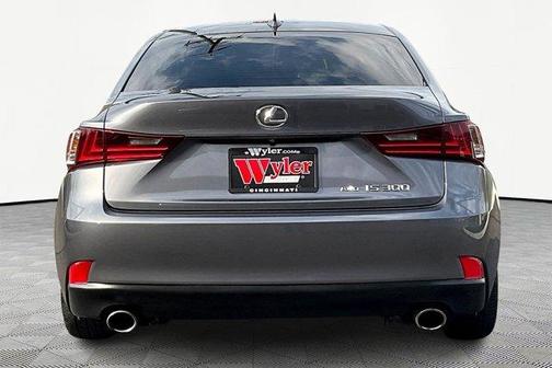 2016 Lexus IS 300 Base