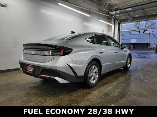 2026 Hyundai SONATA SE