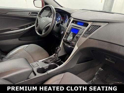 2013 Hyundai SONATA SE