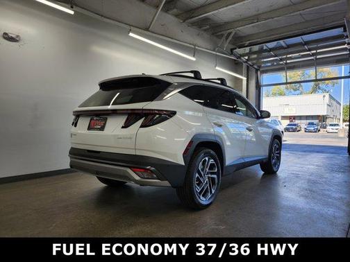 2025 Hyundai TUCSON Hybrid Limited