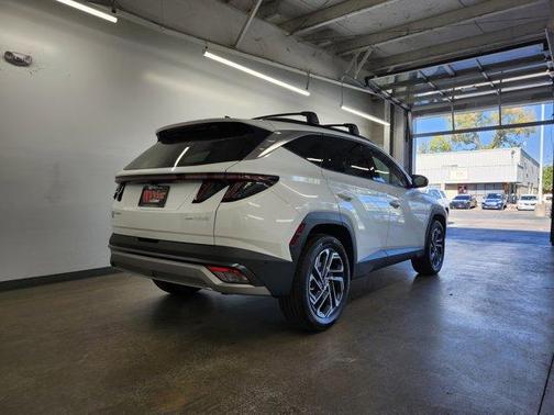 2025 Hyundai TUCSON Hybrid Limited