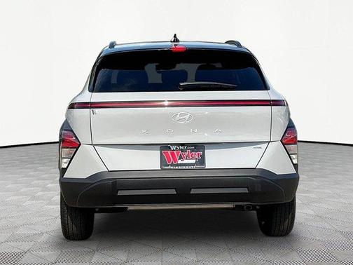 Cyber Gray Metallic 2027 Hyundai KONA SEL