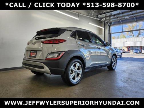 2023 Hyundai KONA SEL