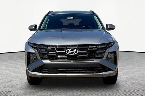 Shimmering Silver 2026 Hyundai TUCSON SEL