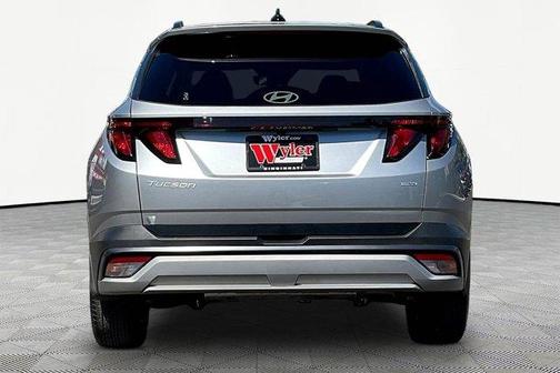Shimmering Silver 2026 Hyundai TUCSON SEL