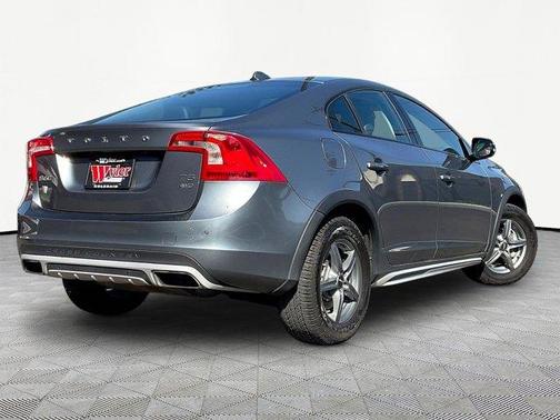 Gray Metallic 2016 Volvo S60 Cross Country T5 Platinum