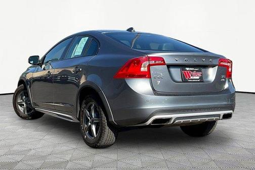 Gray Metallic 2016 Volvo S60 Cross Country T5 Platinum