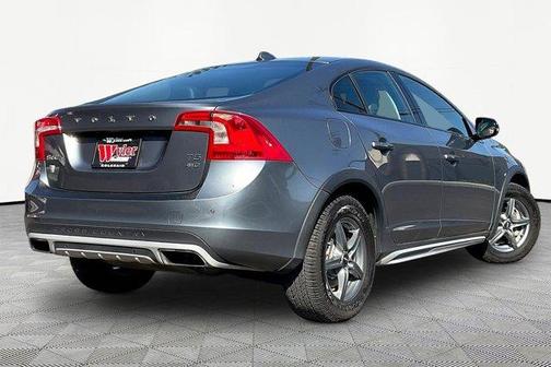 Gray Metallic 2016 Volvo S60 Cross Country T5 Platinum