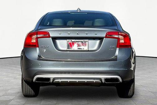 Gray Metallic 2016 Volvo S60 Cross Country T5 Platinum