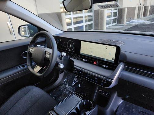 2026 Hyundai IONIQ 5 SE Standard Range