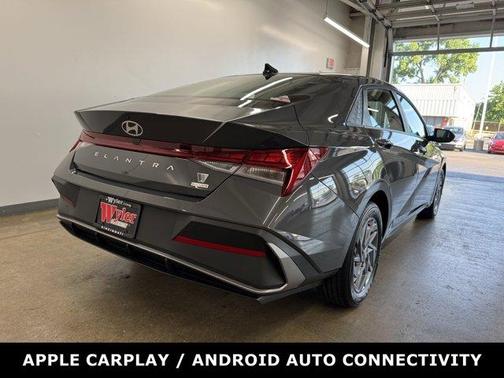 2025 Hyundai ELANTRA HEV Blue