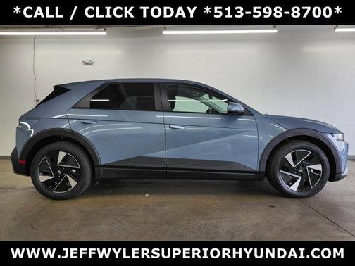 2026 Hyundai IONIQ 5 SE Standard Range