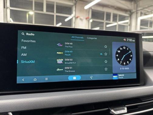 2025 Hyundai SONATA Hybrid SEL