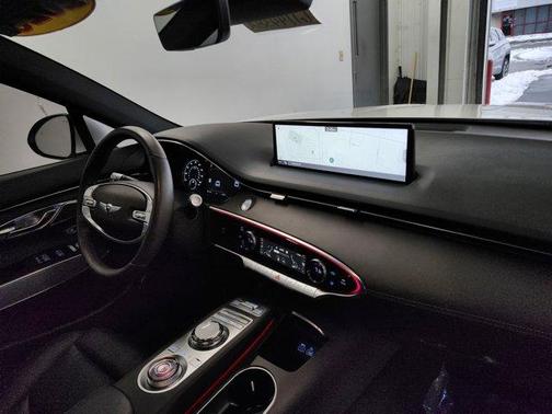 2023 Genesis GV70 2.5T