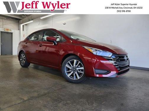 2023 Nissan Versa 1.6 SV