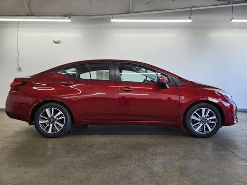 2023 Nissan Versa 1.6 SV