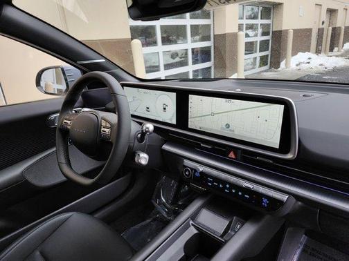 2025 Hyundai IONIQ 6 Limited