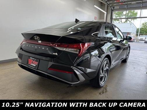 2025 Hyundai ELANTRA HEV Limited