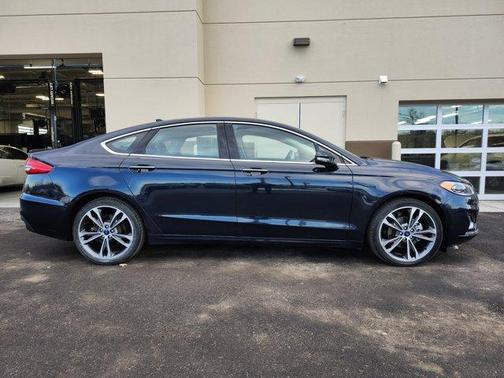 2020 Ford Fusion Titanium
