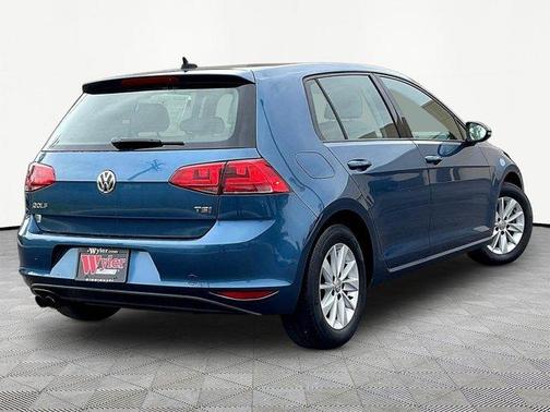 Silk Blue Metallic 2016 Volkswagen Golf TSI S 4-Door