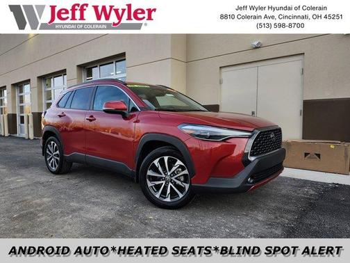 2023 Toyota Corolla Cross XLE