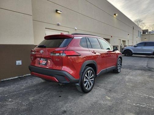 2023 Toyota Corolla Cross XLE