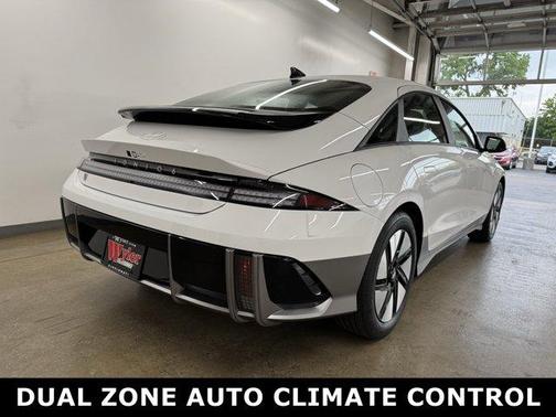 2025 Hyundai IONIQ 6 SE