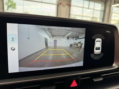 2025 Hyundai IONIQ 6 SE