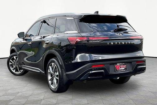 Diamond Black 2025 INFINITI QX60 Luxe