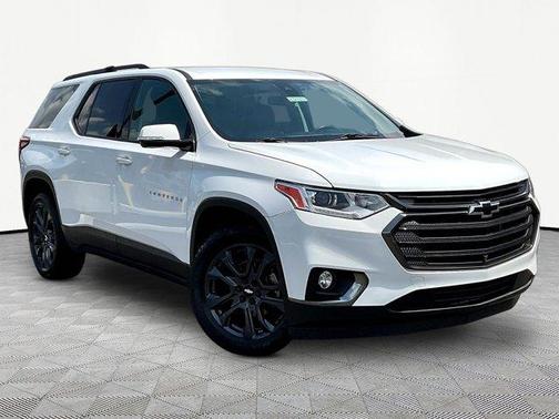 Summit White 2020 Chevrolet Traverse RS