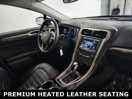 2014 Ford Fusion Hybrid SE