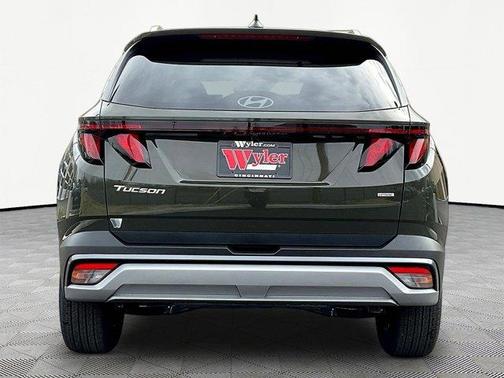 Green 2026 Hyundai TUCSON SEL