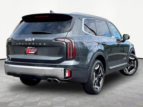 Gravity Gray 2023 Kia Telluride EX