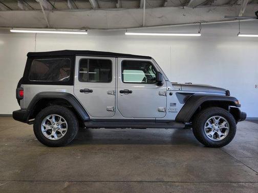 2020 Jeep Wrangler Unlimited Freedom