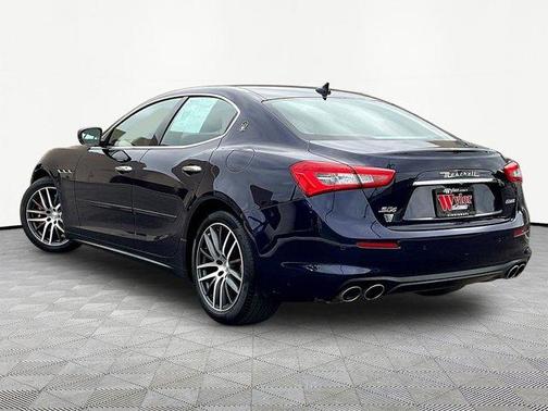 Blu 2019 Maserati Ghibli S Q4