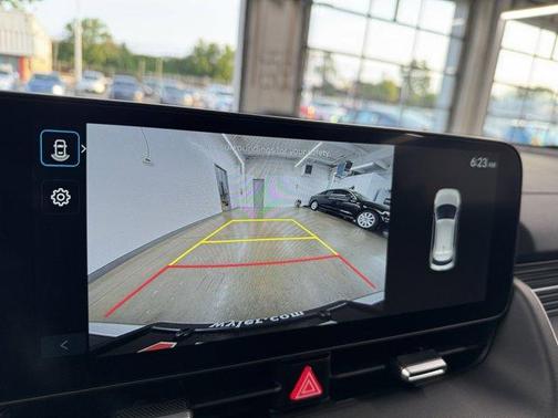 2025 Hyundai IONIQ 5 SE Standard Range