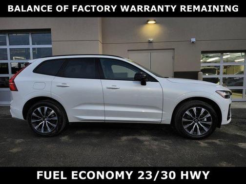 2025 Volvo XC60 B5 Plus