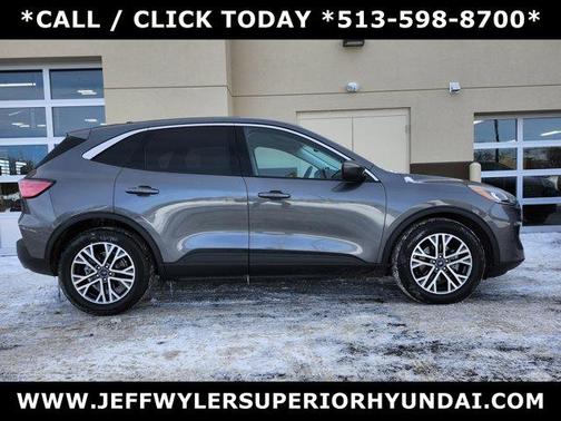 2022 Ford Escape SEL