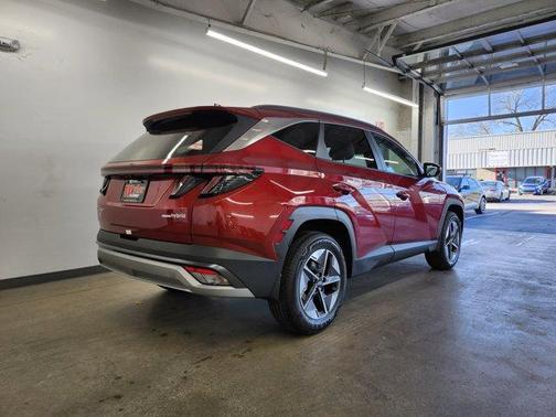 2026 Hyundai TUCSON Hybrid SEL Convenience