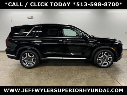 2025 Hyundai PALISADE SEL Premium