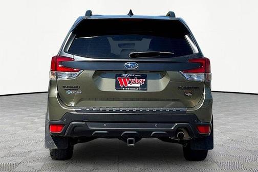 Autumn Green Metallic 2024 Subaru Forester Wilderness