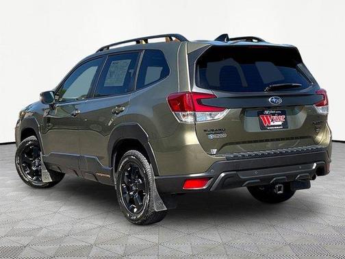 Autumn Green Metallic 2024 Subaru Forester Wilderness