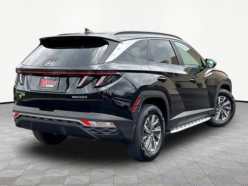 Phantom Black 2023 Hyundai TUCSON Hybrid Blue