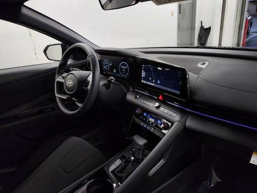 2026 Hyundai ELANTRA HEV SEL Sport