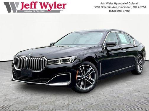 Jet Black 2022 BMW 750 i xDrive