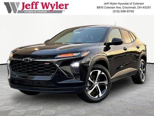 Mosaic Black Metallic 2025 Chevrolet Trax 1RS