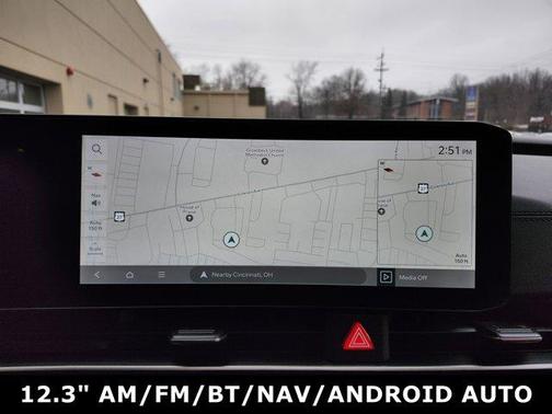 2025 Kia Carnival SX