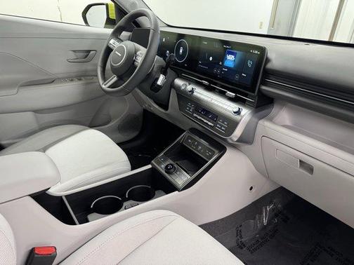 2025 Hyundai KONA SEL Convenience