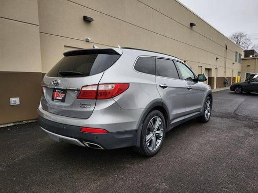 2016 Hyundai SANTA FE Limited