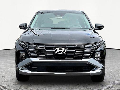 Phantom Black 2026 Hyundai TUCSON SE